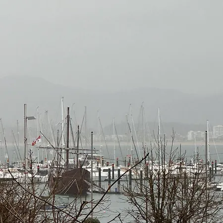 Piso En El Corazón De Con Vistas Al Mar Apartamento *